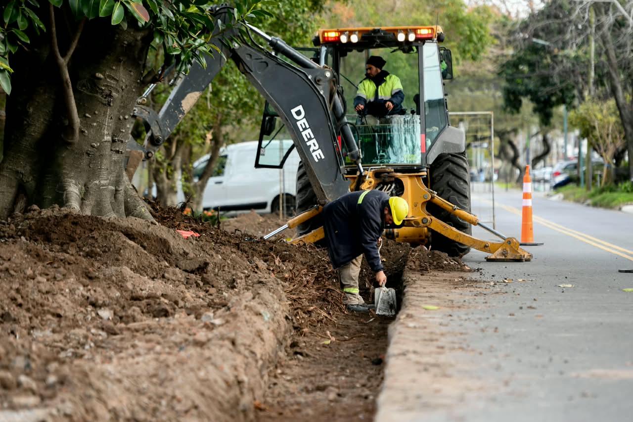 Recuperan un terreno abandonado en Munro y lo transforman en un nuevo espacio público